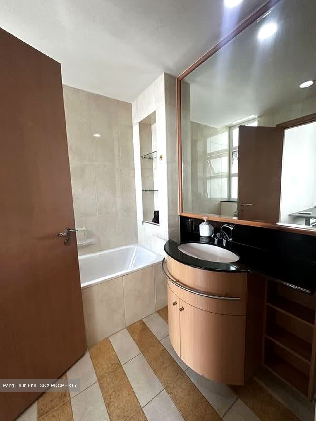 Summerhill (D21), Condominium #575490511